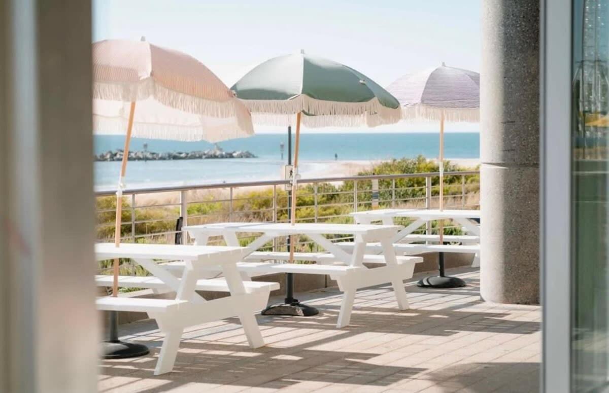 Glenelg Oasis, Pool, Gym, Spa & Sauna, Free Parking, City Views Exterior photo